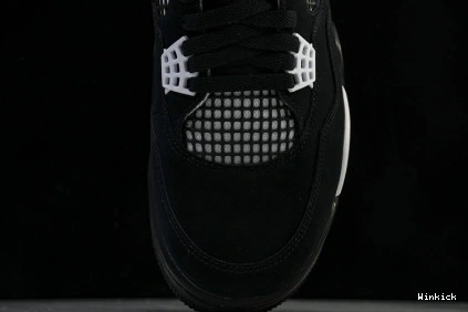 AIR 'WHITE JORDAN RETRO THUNDER' FQ8138-001 4 1023